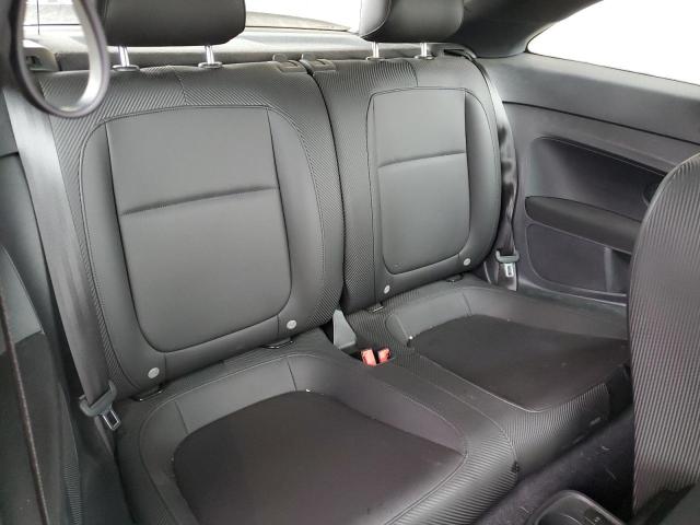 Photo 10 from auction – 2018 VOLKSWAGEN BEETLE S with VIN 3VWFD7AT0JM706557
