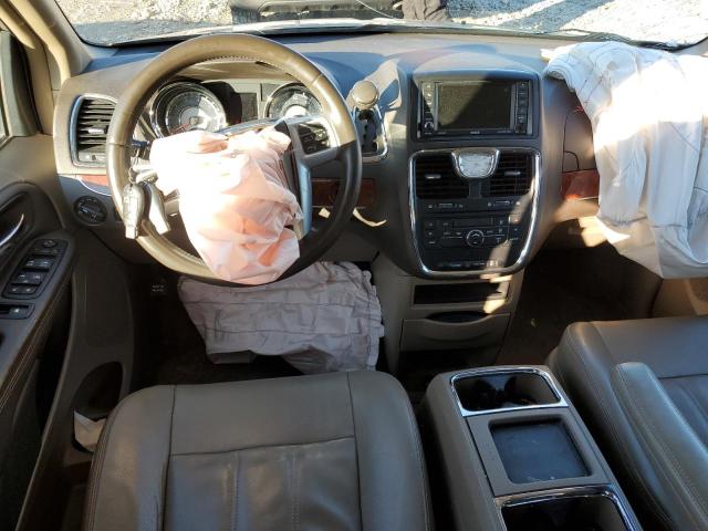 Photo 8 from auction – 2013 CHRYSLER TOWN & COU with VIN 2C4RC1BG2DR777287