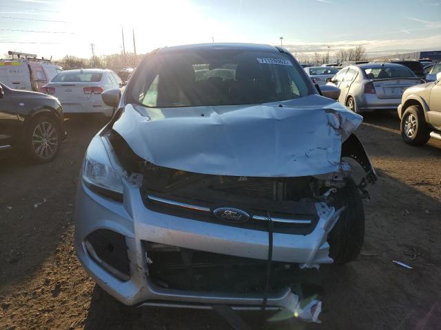 Photo 5 from auction – 2016 FORD ESCAPE SE with VIN 1FMCU9GX2GUC18545
