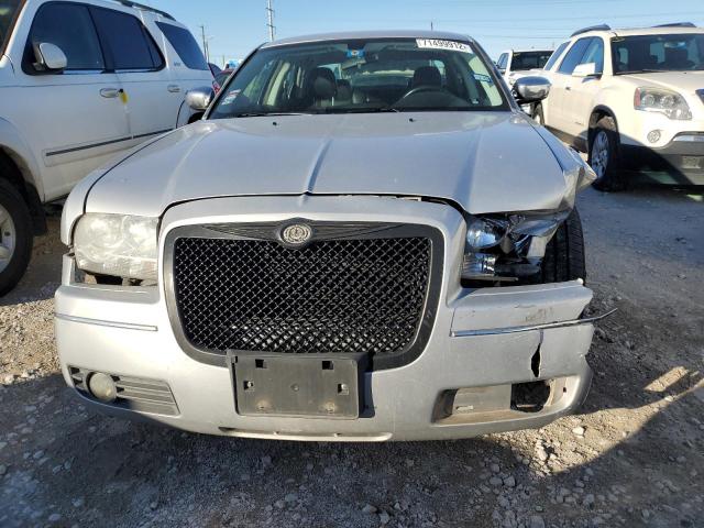 Photo 5 from auction – 2010 CHRYSLER 300 TOURIN with VIN 2C3CA5CV6AH182481