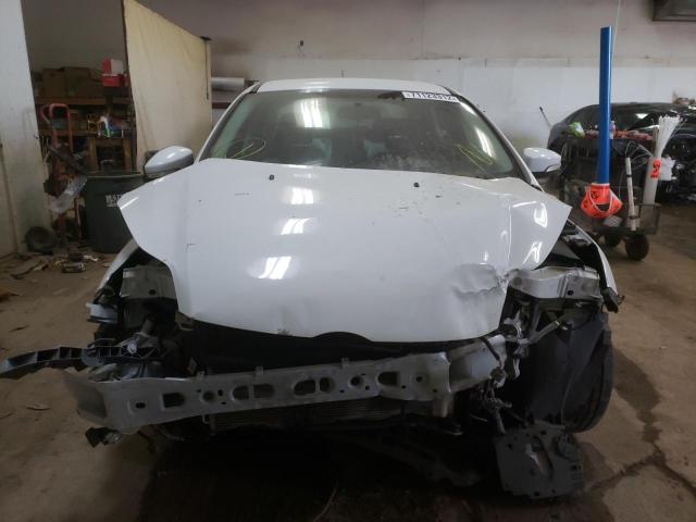 Photo 5 from auction – 2014 FORD FOCUS SE with VIN 1FADP3F27EL371742