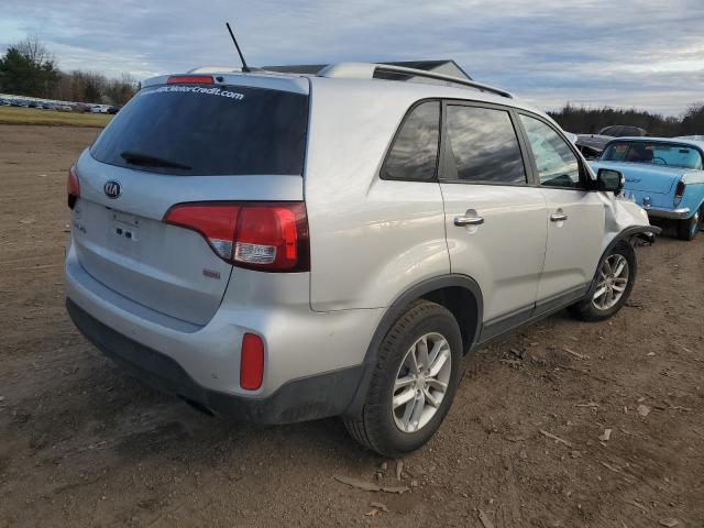 Photo 3 from auction – 2014 KIA SORENTO with VIN 5XYKT4A78EG462598