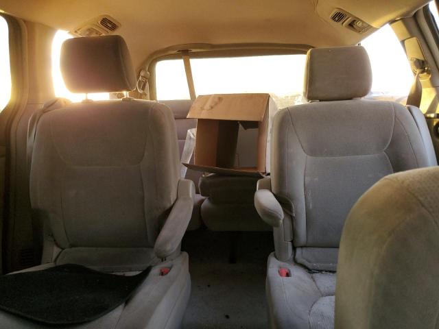 Photo 10 from auction – 2004 TOYOTA SIENNA CE with VIN 5TDZA23C74S101948