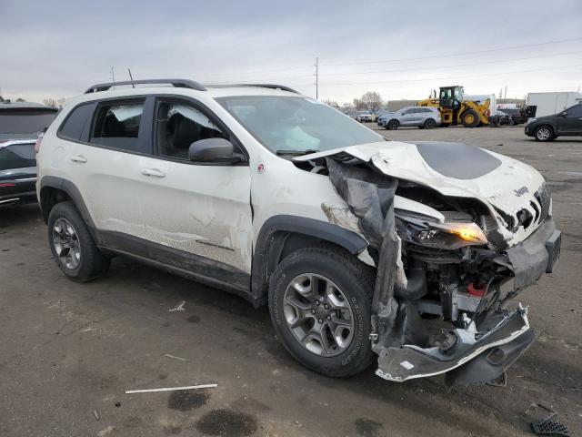 Photo 4 from auction – 2019 JEEP CHEROKEE T with VIN 1C4PJMBN5KD386308