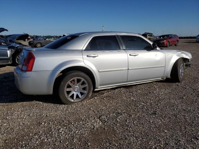 Photo 3 from auction – 2005 CHRYSLER 300 TOURIN with VIN 2C3JA53G65H137376