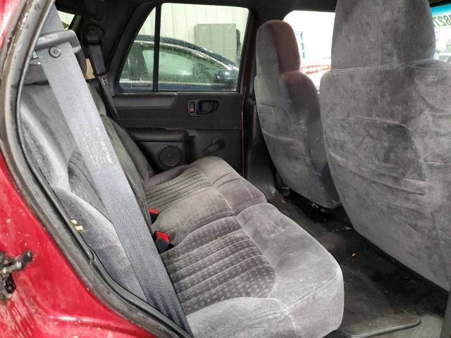 Photo 10 from auction – 2000 CHEVROLET BLAZER with VIN 1GNDT13W5YK293982
