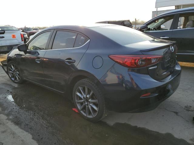 Photo 2 from auction – 2018 MAZDA 3 TOURING with VIN 3MZBN1V32JM233103