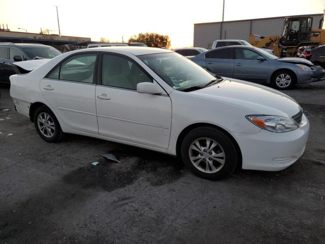 Photo 4 from auction – 2004 TOYOTA CAMRY LE with VIN 4T1BF32KX4U080053
