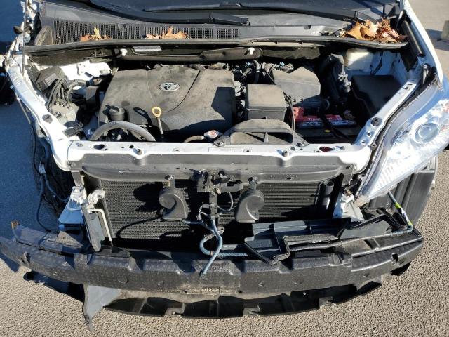 Photo 12 from auction – 2018 TOYOTA SIENNA XLE with VIN 5TDYZ3DC3JS908987