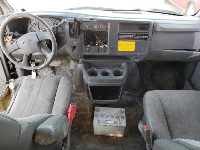 Photo 8 from auction – 2006 CHEVROLET EXPRESS G2 with VIN 1GCGG25V261191997