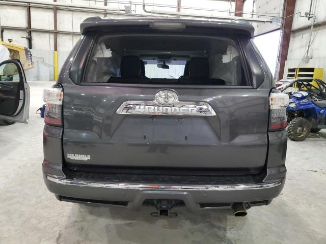 Photo 6 from auction – 2017 TOYOTA 4RUNNER SR with VIN JTEBU5JR4H5444693