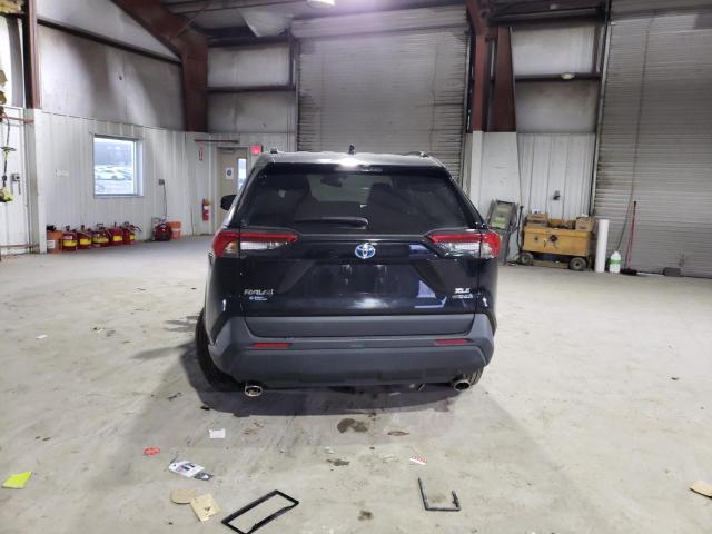 Photo 6 from auction – 2020 TOYOTA RAV4 XLE with VIN 4T3RWRFVXLU006482