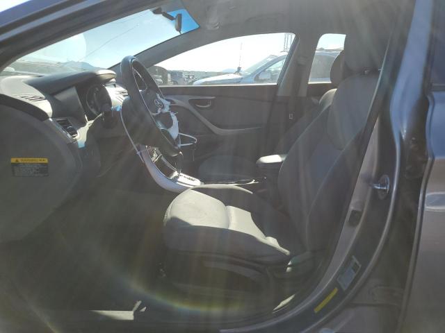Photo 7 from auction – 2012 HYUNDAI ELANTRA GL with VIN 5NPDH4AE5CH120153