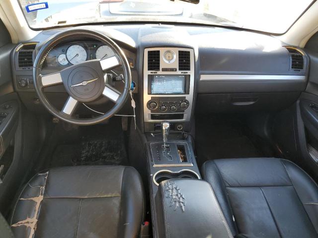 Photo 8 from auction – 2010 CHRYSLER 300 TOURIN with VIN 2C3CA5CV6AH182481