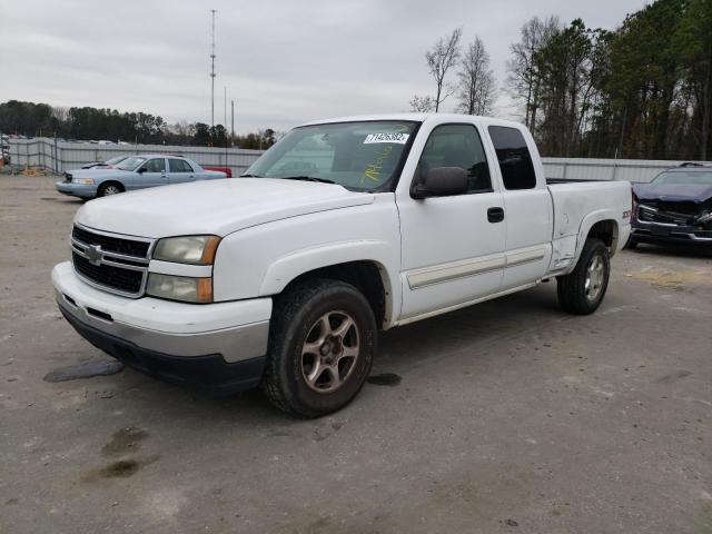 CHEVROLET SILVERADO 2006 with VIN 1GCEK19B66Z278335 - Photo from auction