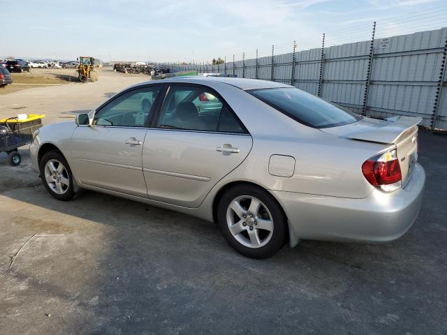 Photo 2 from auction – 2005 TOYOTA CAMRY LE with VIN 4T1BE30K75U600751