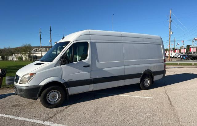 Photo 2 from auction – 2011 MERCEDES-BENZ SPRINTER 2 with VIN WD3PE8CB1B5598689