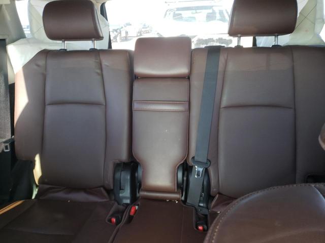 Photo 10 from auction – 2018 TOYOTA 4RUNNER SR with VIN JTEBU5JR1J5538083