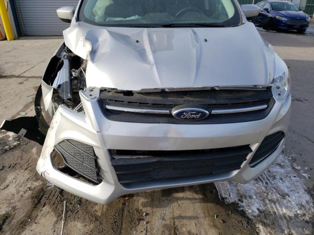 Photo 12 from auction – 2016 FORD ESCAPE SE with VIN 1FMCU9GX5GUB50273