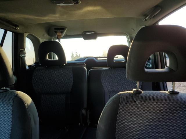 Photo 10 from auction – 2005 TOYOTA RAV4 with VIN JTEGD20V150071737