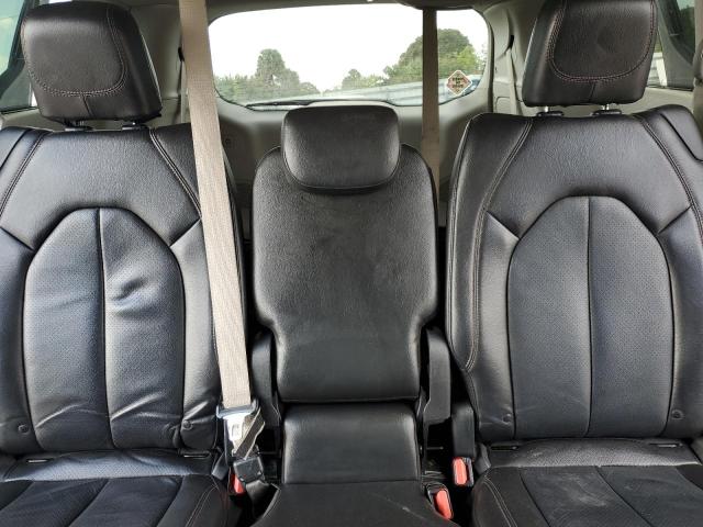 Photo 10 from auction – 2017 CHRYSLER PACIFICA T with VIN 2C4RC1EG8HR705947