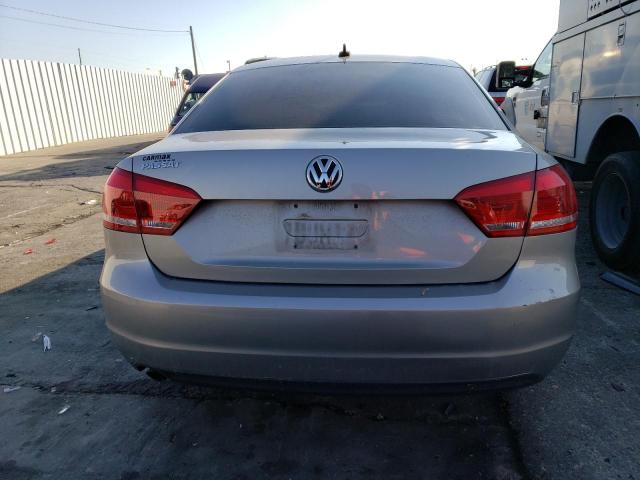 Photo 6 from auction – 2014 VOLKSWAGEN PASSAT S with VIN 1VWAP7A3XEC007736