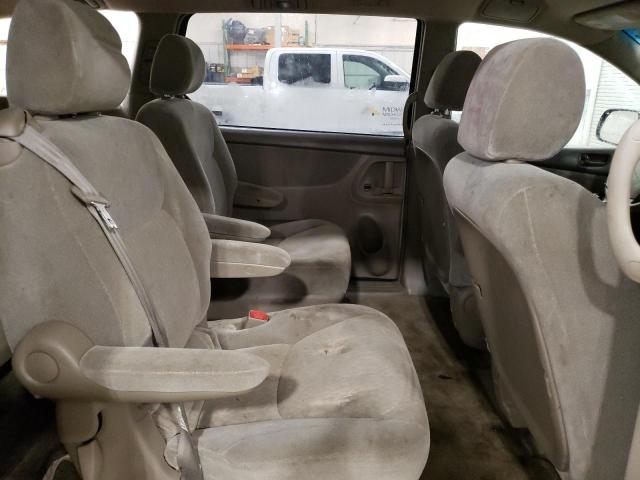 Photo 11 from auction – 2004 TOYOTA SIENNA CE with VIN 5TDZA23C54S183758