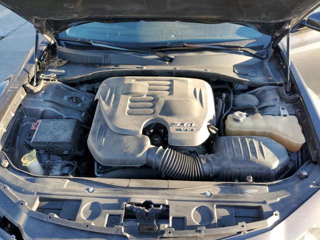 Photo 11 from auction – 2018 CHRYSLER 300 S with VIN 2C3CCABG7JH142979