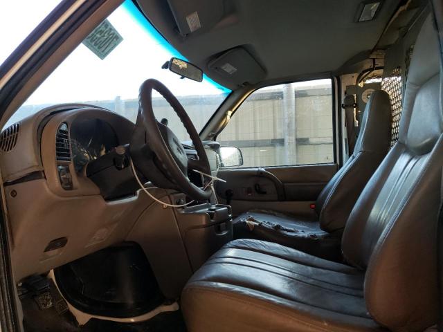 Photo 7 from auction – 2000 GMC SAFARI XT with VIN 1GTDM19WXYB535243