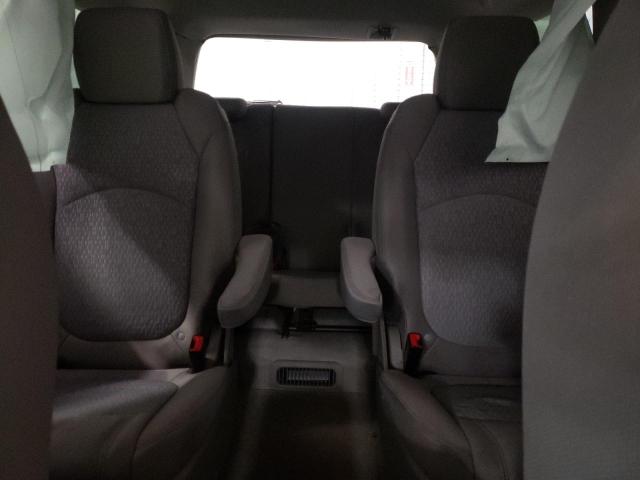 Photo 10 from auction – 2011 GMC ACADIA SLE with VIN 1GKKRPED2BJ178397