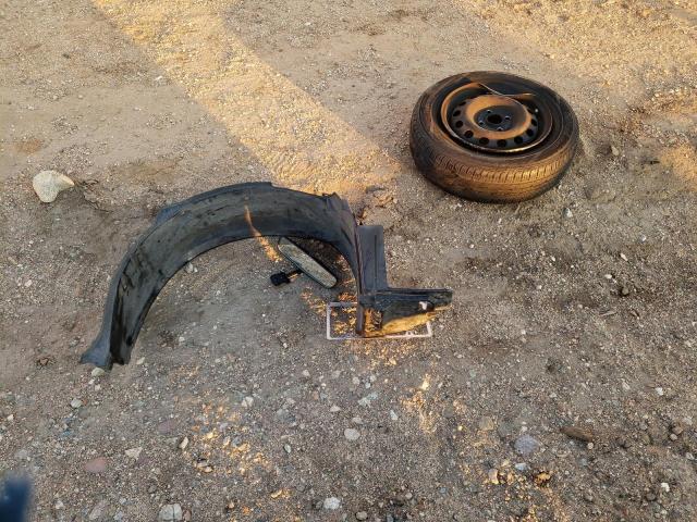 Фото 12 с аукциона – 2004 HONDA CIVIC с VIN 1HGEM22164L070698