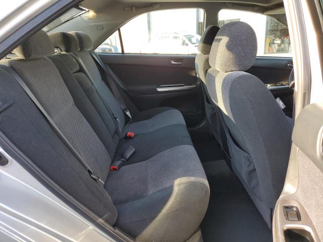 Photo 10 from auction – 2005 TOYOTA CAMRY LE with VIN 4T1BE30K75U600751