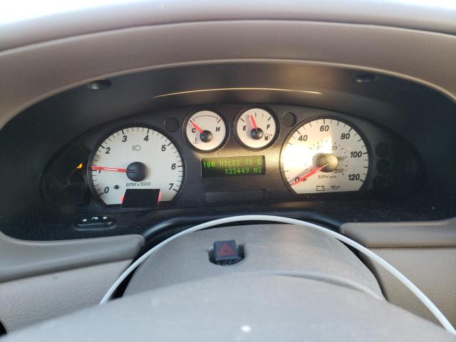 Photo 9 from auction – 2004 FORD TAURUS with VIN 1FAHP56S54A112934
