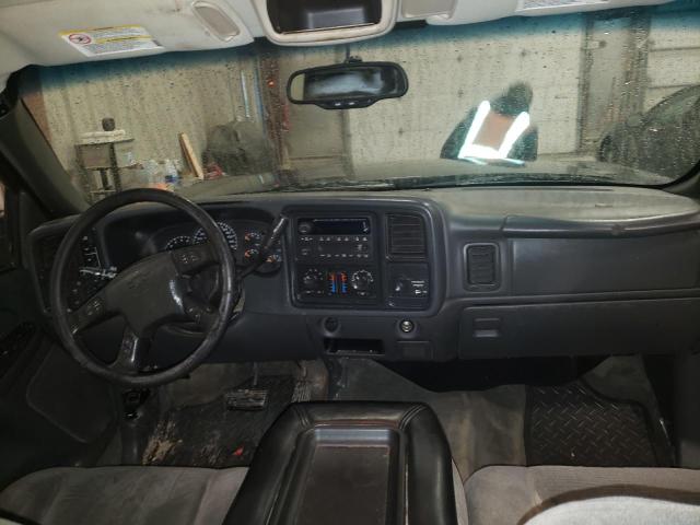 Photo 8 from auction – 2004 CHEVROLET 2500 with VIN 1GCHK29U24E230548