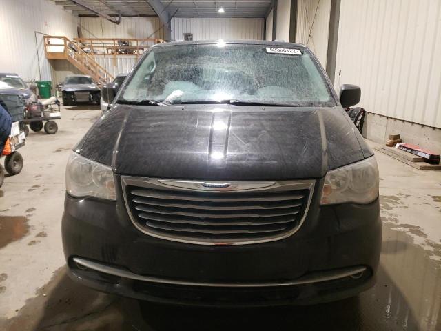 Photo 5 from auction – 2015 CHRYSLER TOWN & COU with VIN 2C4RC1CG2FR617346