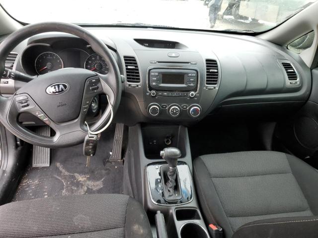 Photo 8 from auction – 2017 KIA FORTE LX with VIN 3KPFK4A73HE047260
