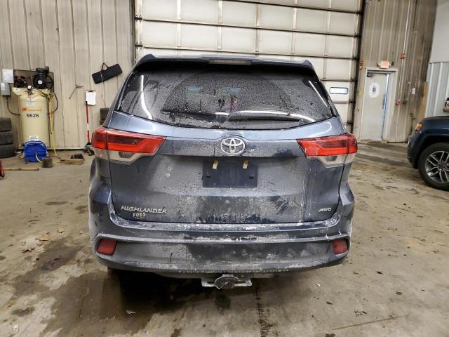 Photo 6 from auction – 2017 TOYOTA HIGHLANDER with VIN 5TDBZRFH9HS366824