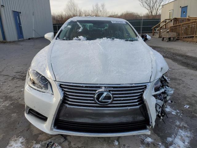 Photo 5 from auction – 2015 LEXUS LS 460 with VIN JTHCL5EF0F5024937