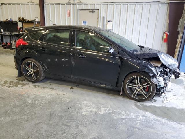 Photo 4 from auction – 2017 FORD FOCUS ST with VIN 1FADP3L96HL336681