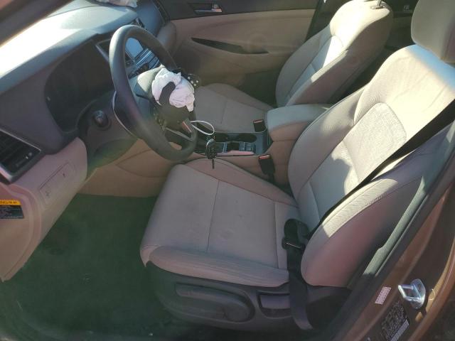 Photo 7 from auction – 2016 HYUNDAI TUCSON SE with VIN KM8J23A45GU182567