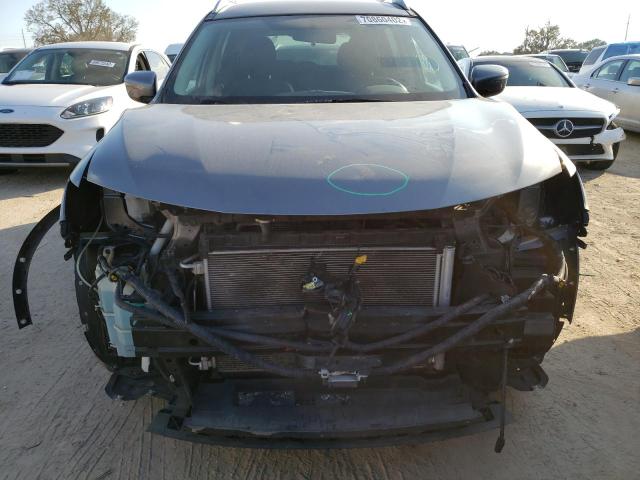 Photo 5 from auction – 2017 NISSAN ROGUE S with VIN KNMAT2MTXHP590657