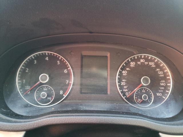 Photo 9 from auction – 2014 VOLKSWAGEN PASSAT S with VIN 1VWAP7A3XEC007736