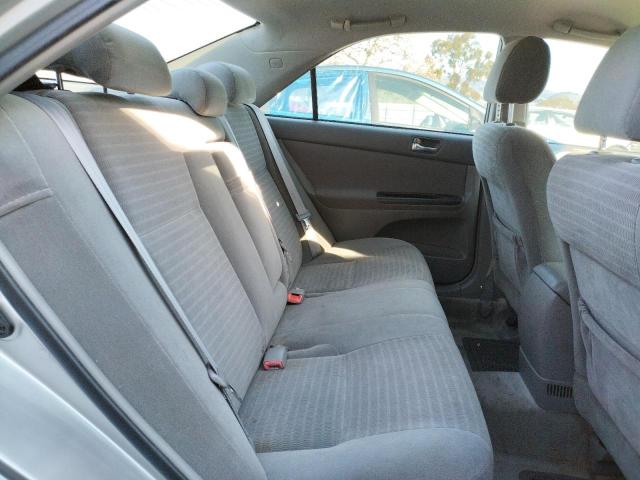 Photo 10 from auction – 2005 TOYOTA CAMRY LE with VIN 4T1BF30K55U096097
