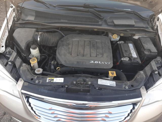 Photo 12 from auction – 2013 CHRYSLER TOWN & COU with VIN 2C4RC1BG3DR653786