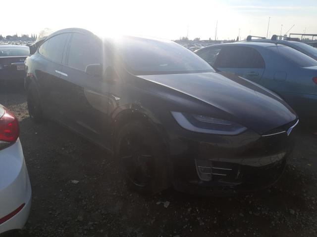 Photo 4 from auction – 2017 TESLA MODEL X with VIN 5YJXCDE2XHF050005