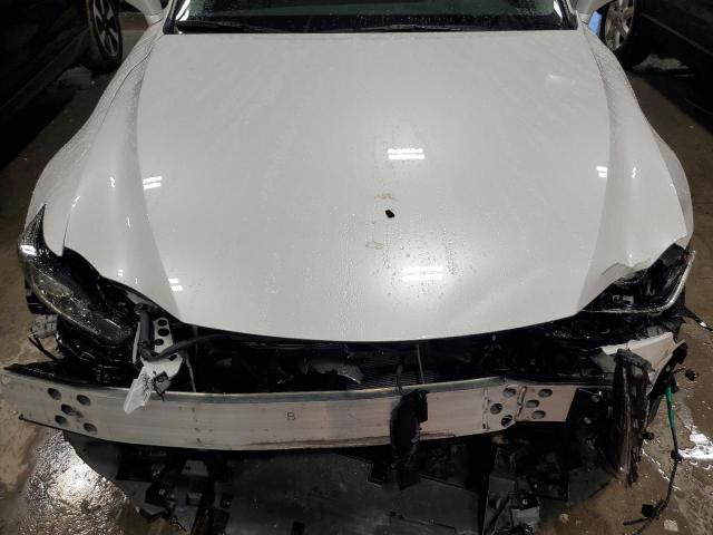 Photo 11 from auction – 2017 LEXUS IS 300 with VIN JTHCM1D24H5015830
