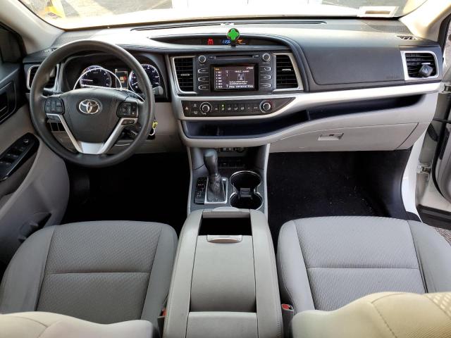 Photo 8 from auction – 2018 TOYOTA HIGHLANDER with VIN 5TDZARFH6JS033556