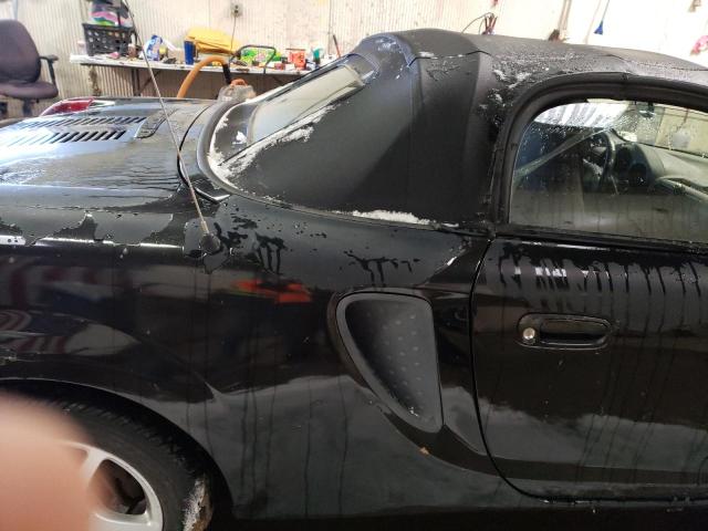 Photo 10 from auction – 2001 TOYOTA MR2 SPYDER with VIN JTDFR320210033288