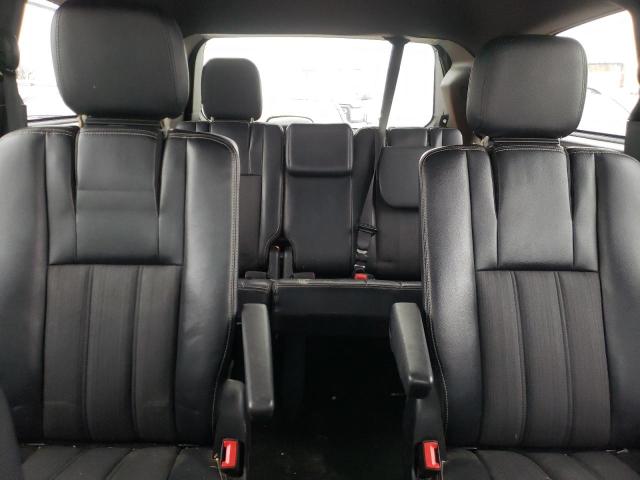 Photo 10 from auction – 2014 CHRYSLER TOWN & COU with VIN 2C4RC1HG0ER199828