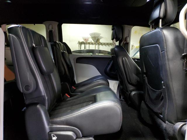 Photo 11 from auction – 2015 DODGE GRAND CARA with VIN 2C4RDGCG3FR661159